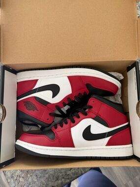 Jordan Men's High-Top Sneakers in Red/White/Black
